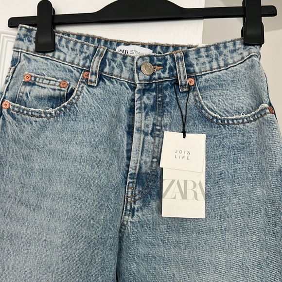 Zara straight jeans, brand new size 4 ( 36) - Picture 4 of 4